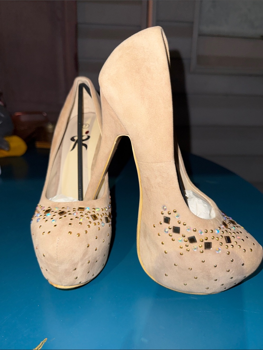 NWT & box size 7, 8.5 & 11 Women's Nude Faux Suede Crystal-Embellished heels